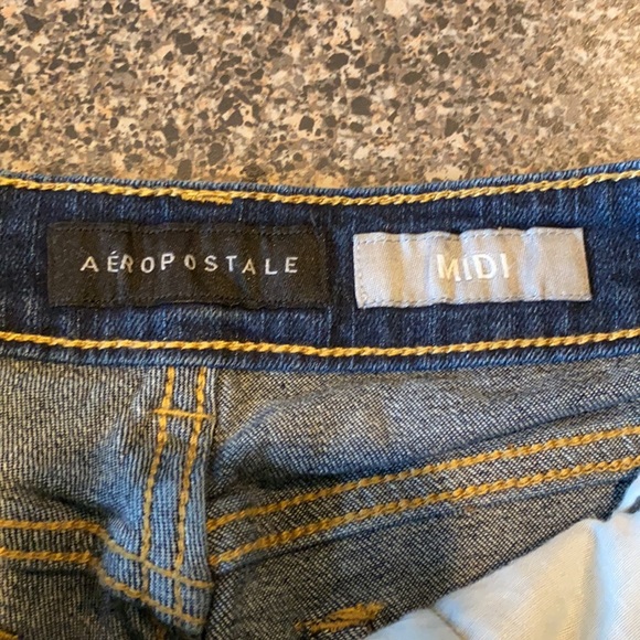 Aeropostale MIDI Denim Shorts - Picture 3 of 4